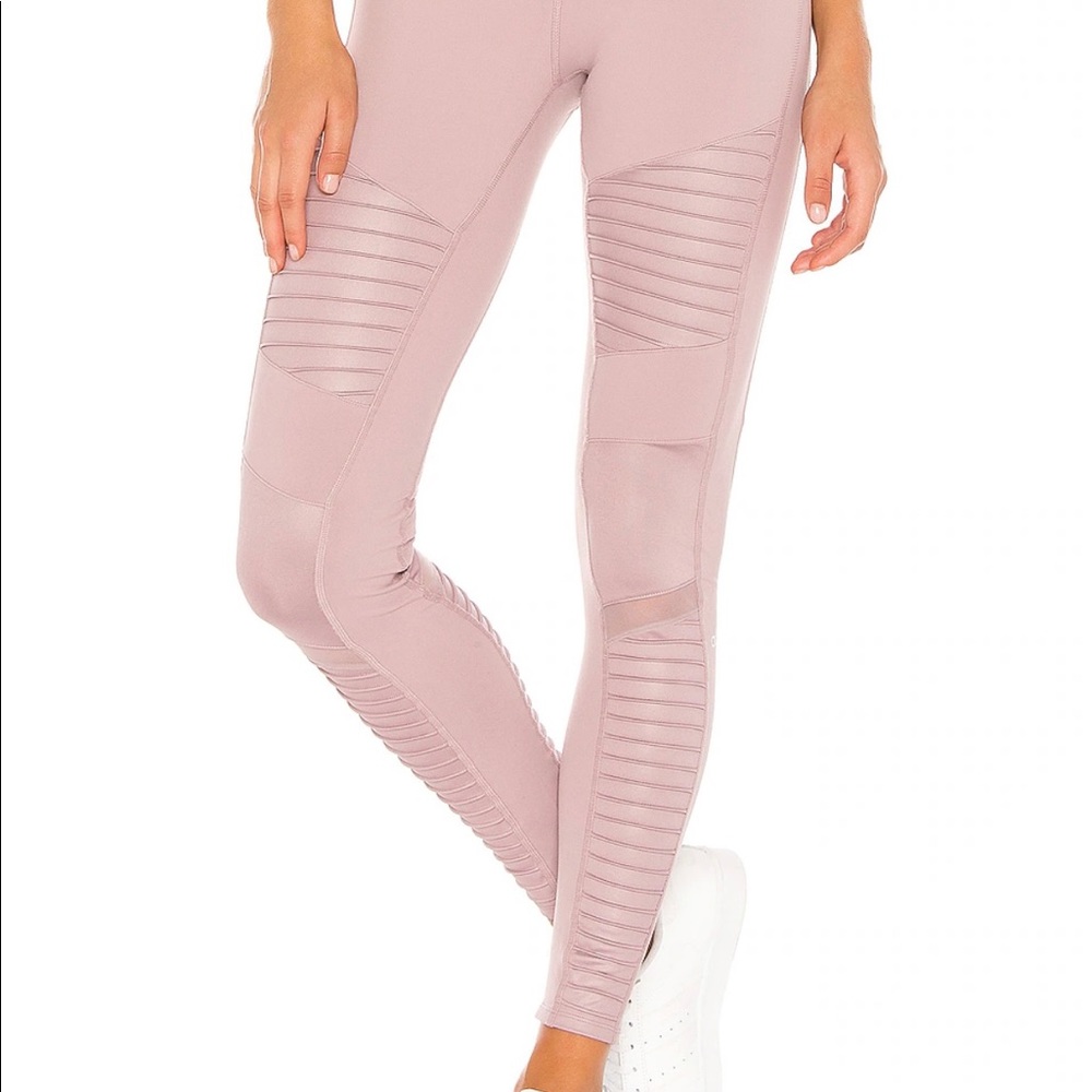 Alo High Waisted Motto Leggings